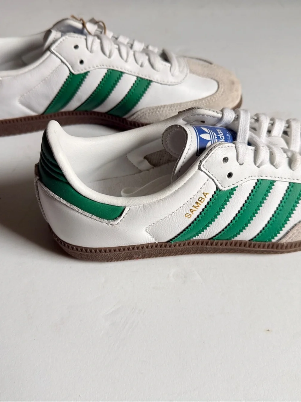 Adidas Samba Sneakers in White with Green Stripes New with tags - Picture 7 of 11